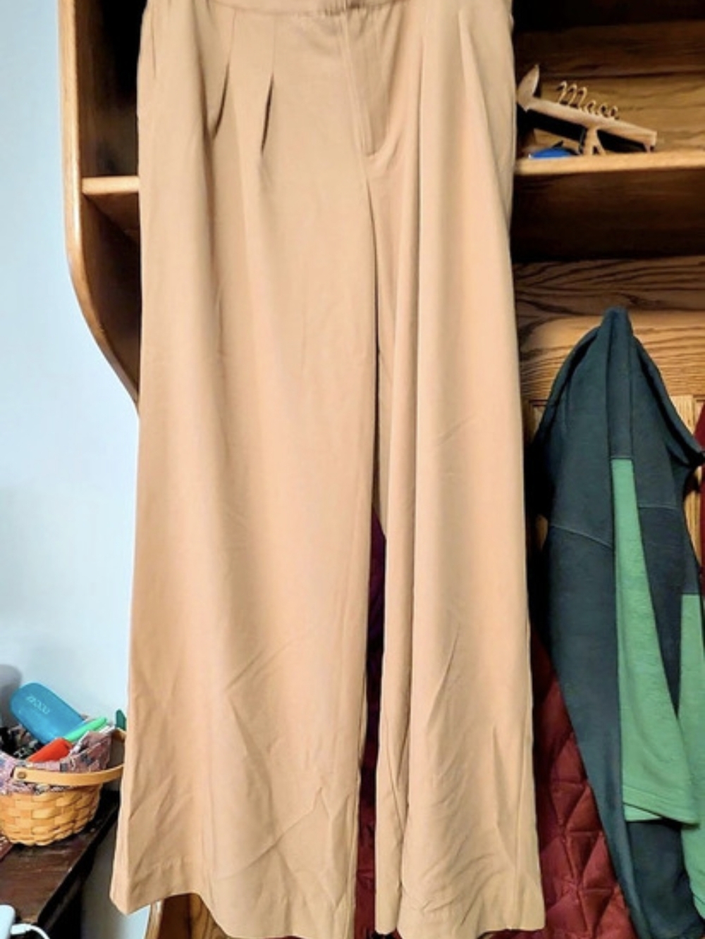 Torrid Wide-Leg Stretch Crepe Pant Brown Size 10. Never Worn.